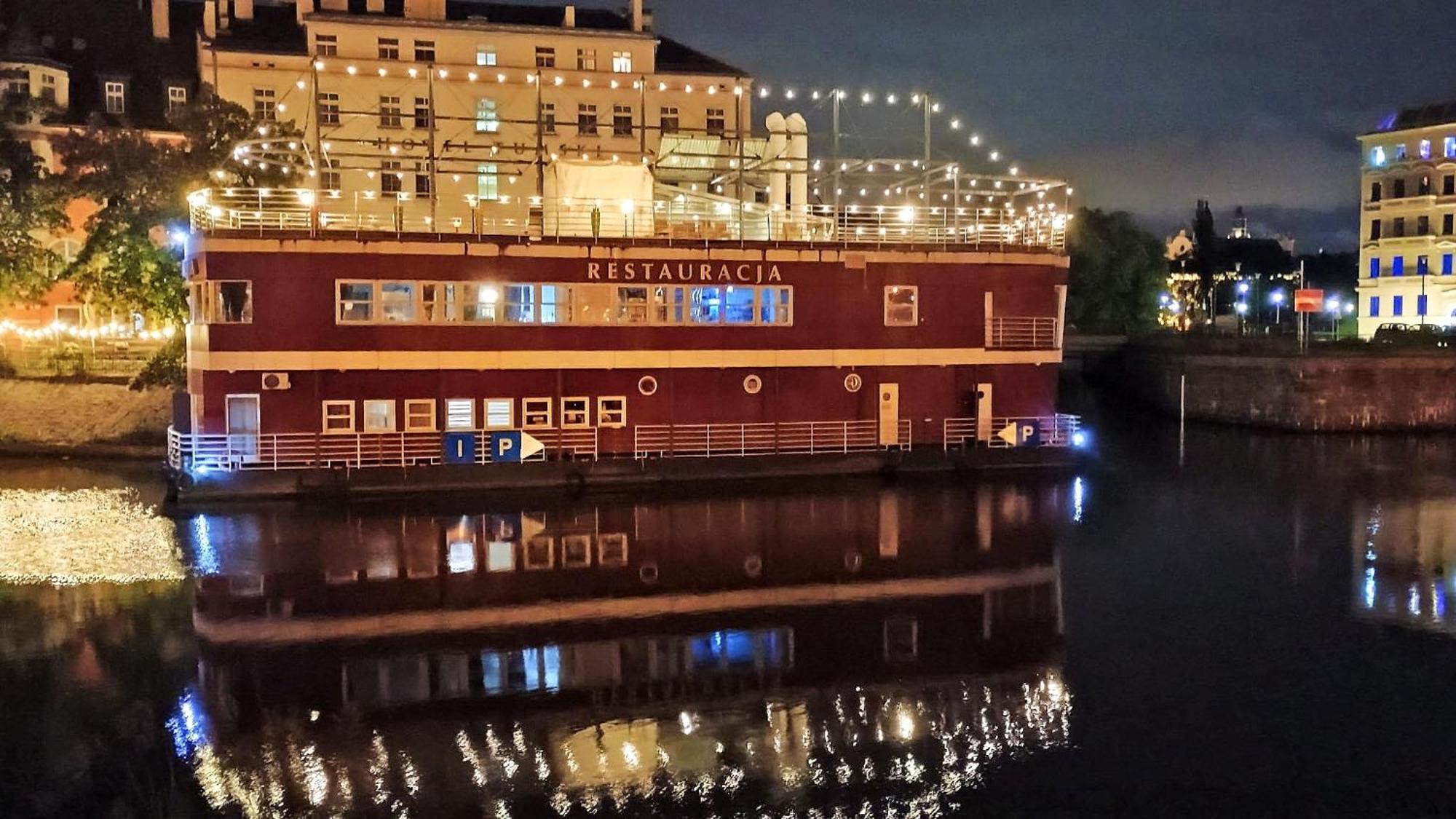 Great Polonia River Boat Apartments Wrocław Buitenkant foto